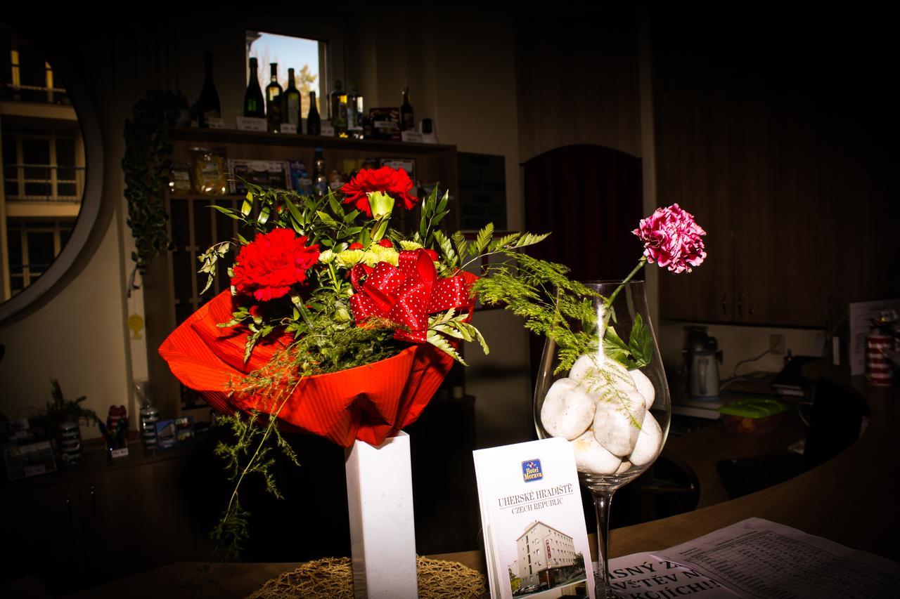 אוהרסקה הראדיסטה Hotel Morava מראה חיצוני תמונה